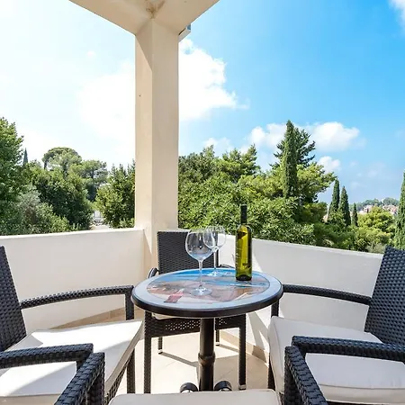 Apartment Aida